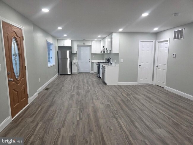 Photo - 3604 Lakota Rd