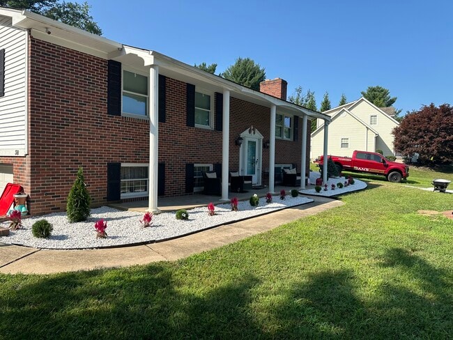 Photo - 38 Bramble Ln