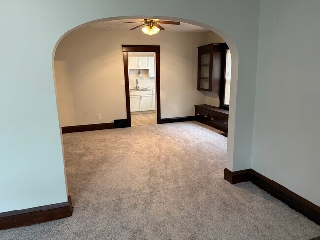 Photo - 11916 Browning Ave Unidad Lower