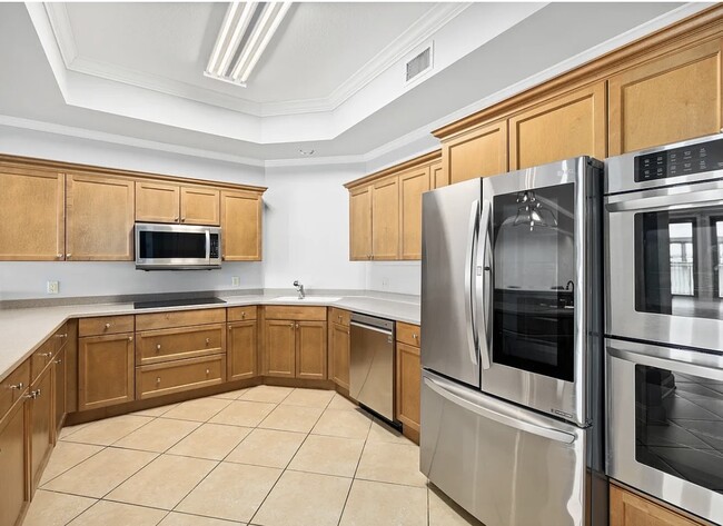 Photo - 5 Calhoun Ave Unidad 206