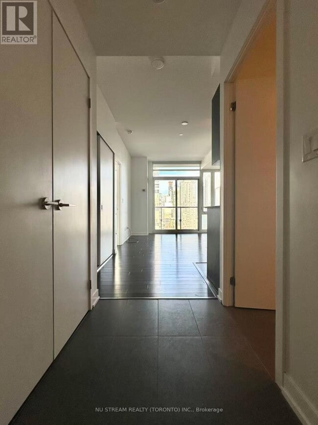 Photo - 170 Fort York Blvd Unité 1808