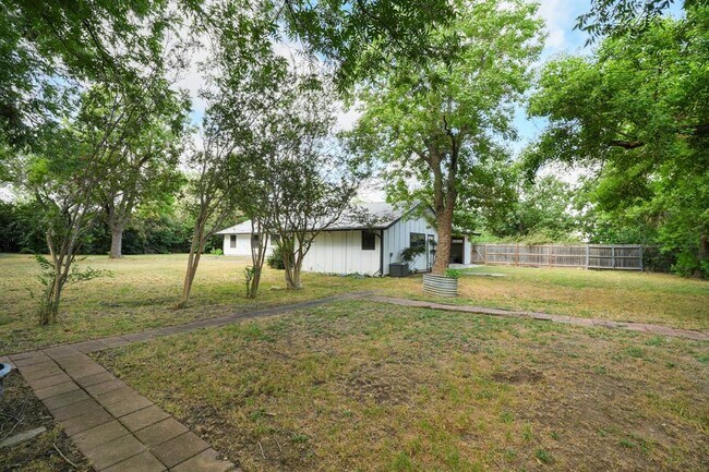 413 Sun Bonnet Dr