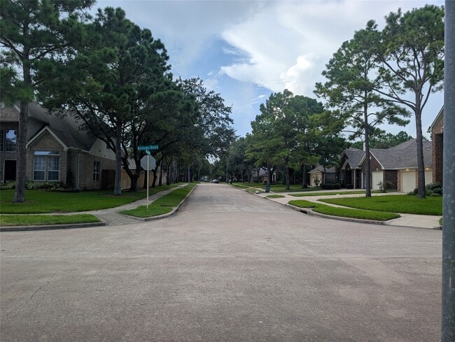 Photo - 22403 Bellows Bend Dr