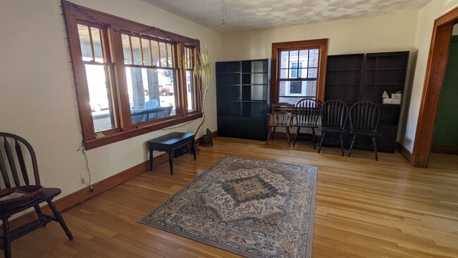 living room - 82 Martin Ave