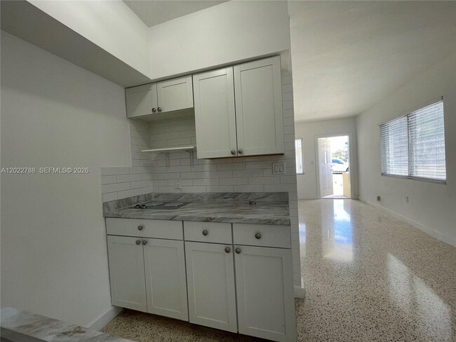 Photo - 940 SW 4th Ave Unidad 1