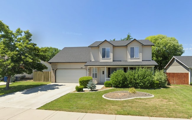 Building Photo - Spacious 5-Bedroom Home in Prime Nampa Location