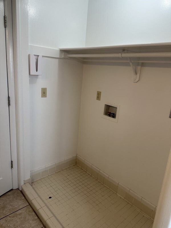 Photo - 689 E 2300 N Unit 3