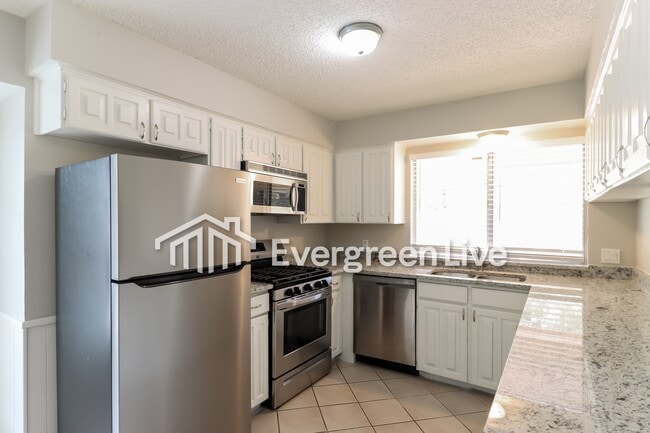 Photo - 4203 Blossom Trail