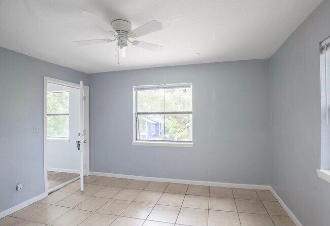 Photo - 2678 Ernest Street Unit 3