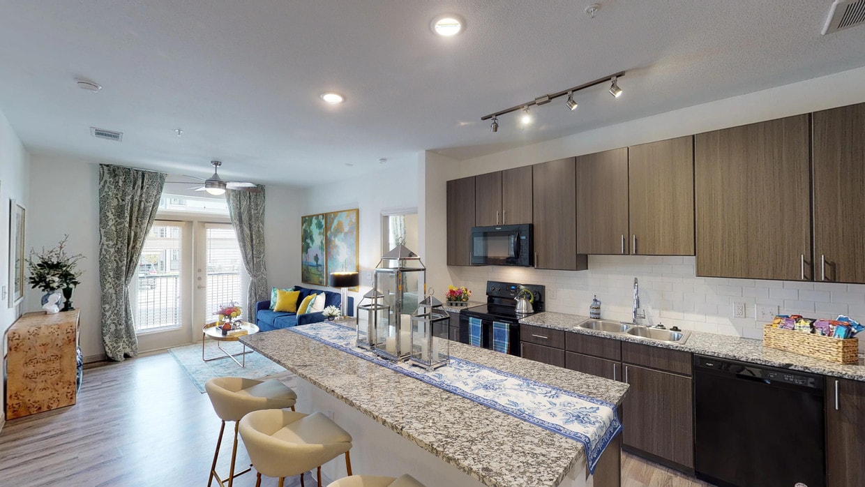 Photo - Forest Pines Apartments