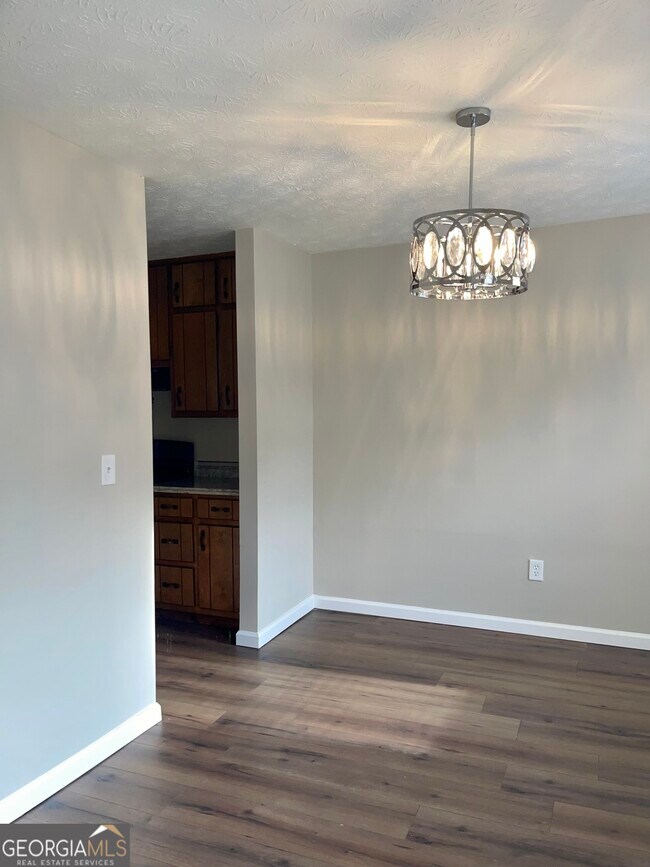 Photo - 5882 Sheldon Ct