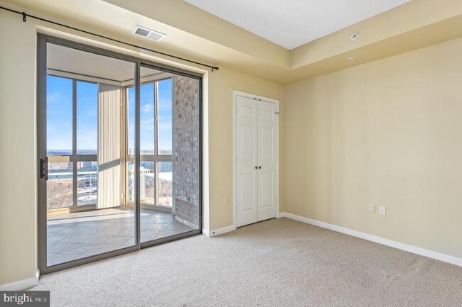 Photo - 19355 Cypress Ridge Terrace Unit 406