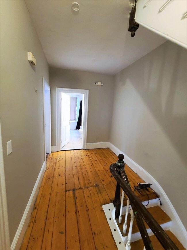 38 Gardner St