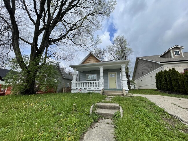 Photo - 1138 W 30th St Casa
