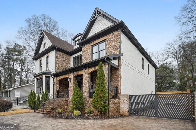 Photo - 1930 Northside Dr NW