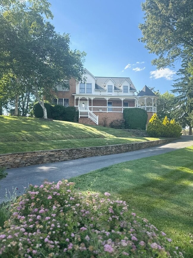Photo - 2 Story Brick Home in Johnson City