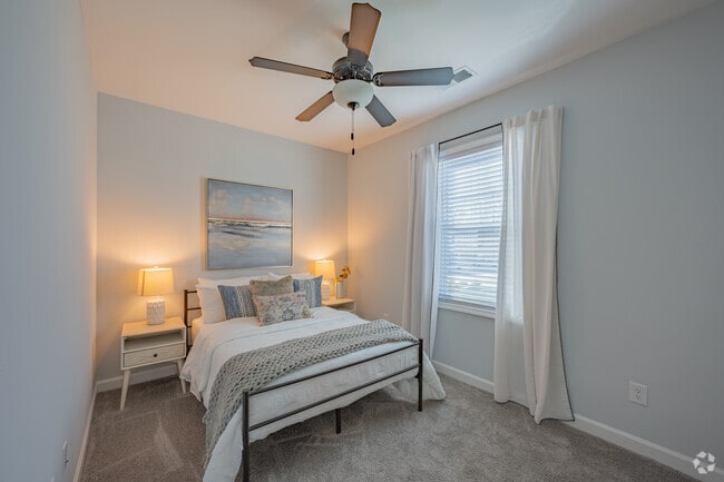 2BR, 1.5BA - 950SF - Second Bedroom Angle 2