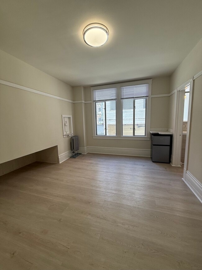 Photo - 420 Ellis St Unit 210