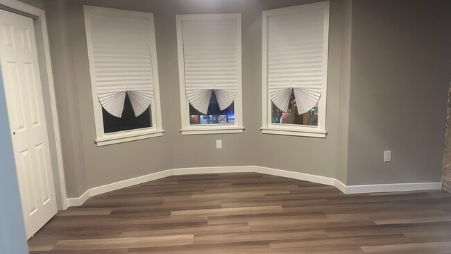 Photo - 400-404 Mill Street - 406 A Mill Street