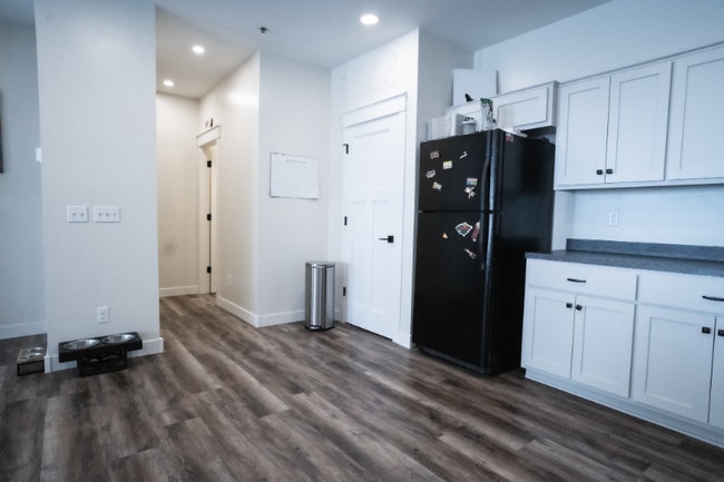 Photo - 24557 Superior Dr