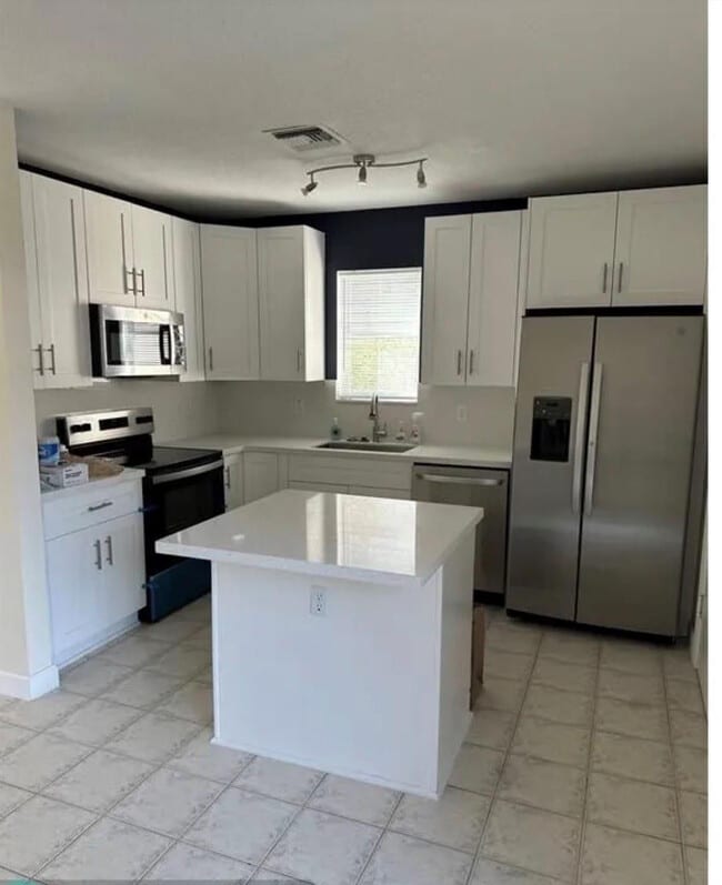 Photo - 10535 NW 57th St