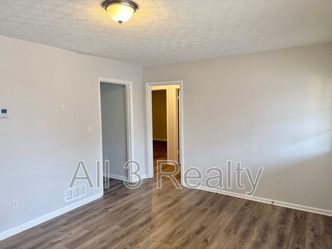 Photo - 88 Church St