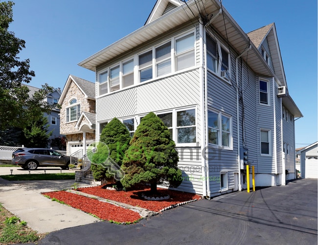 Photo - No Broker Fee! Bright & Spacious 3-Bed, 2-...