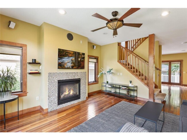 Photo - 2313 Cole Ave SE