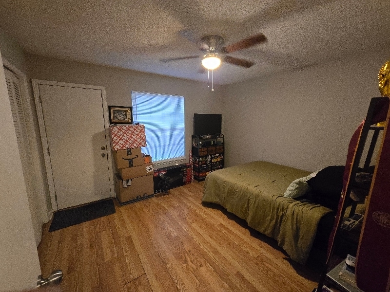 Photo - 217 Columbia Dr