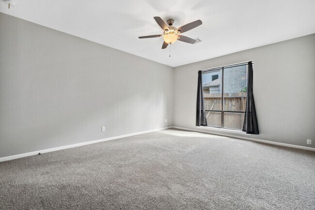 Photo - 3202 Breezy Pines Ct