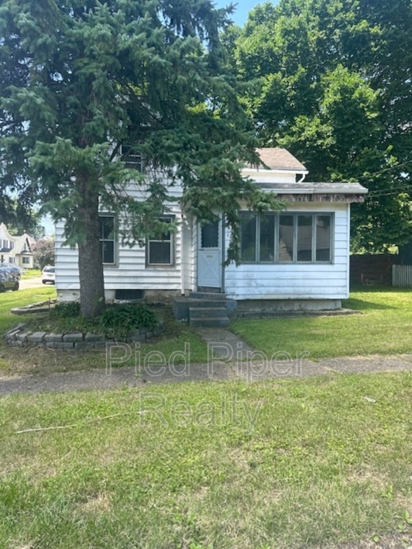Building Photo - 404 N Nursery Ave Rental
