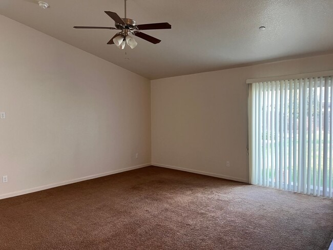 Photo - 2578 Bell Port Ave