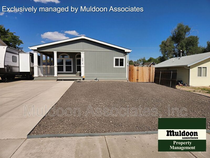 Photo - 3016 Withers Ave