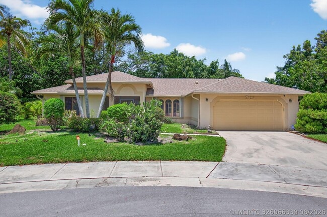 Photo - 2925 Riviera Dr