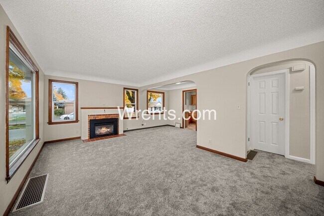 Photo - Newly renovated 3bd 2bath Shadle Rancher MUST SEE