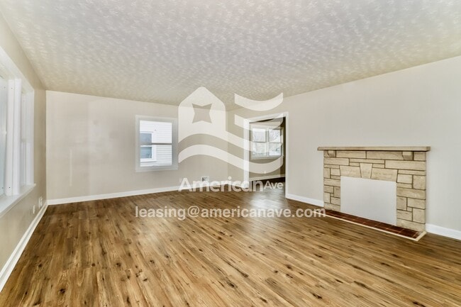 Photo - 3507 Grand Ave