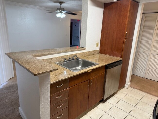 Lexington Place - 1126 - Lexington Place - 1126 Apartamento Unidad 1126