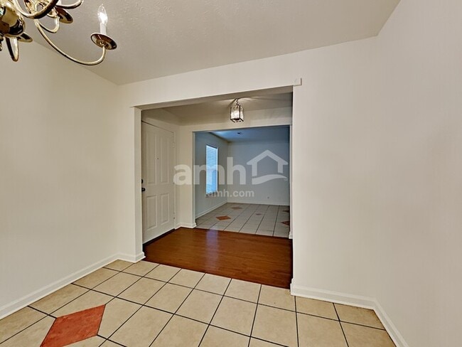 Building Photo - 2425 Edencrest Dr Rental