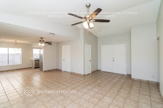 Photo - 5116 N 69th Ave Casa