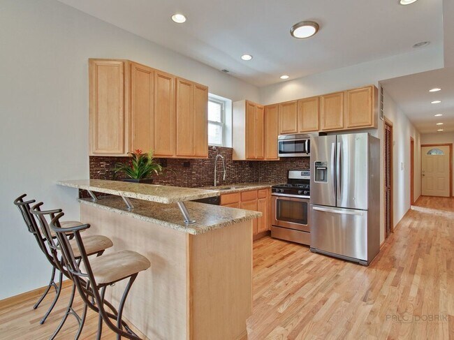 Photo - 1450 N Campbell Ave Unit 3A