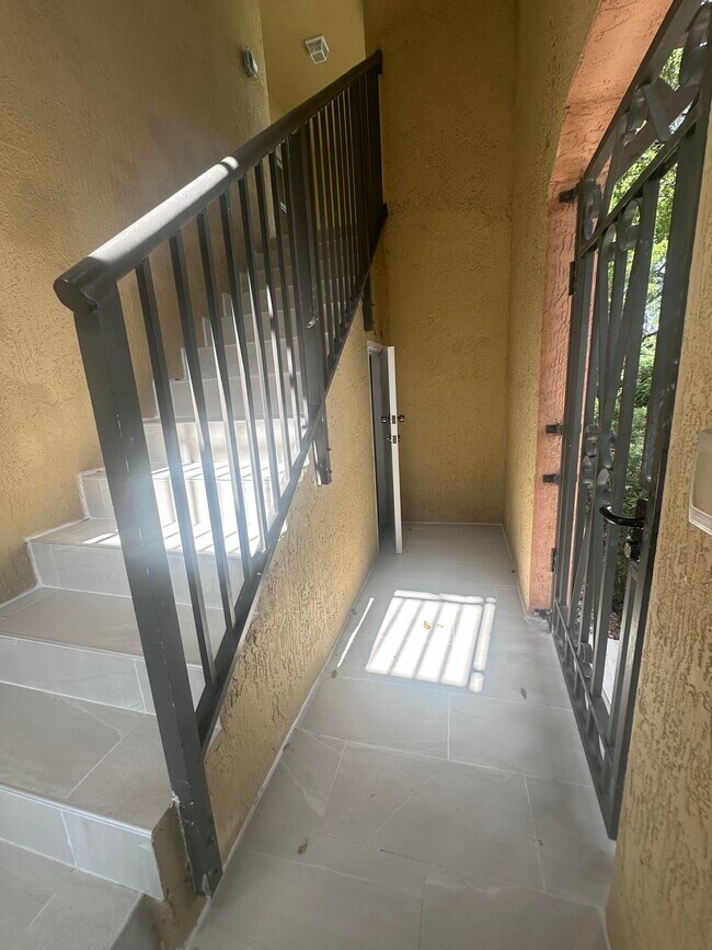 Photo - 3569 Forest Hill Blvd Unit 110