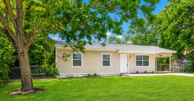 Building Photo - AVAILABLE SOON; APPLY TODAY ON OUR WEBSITE!!