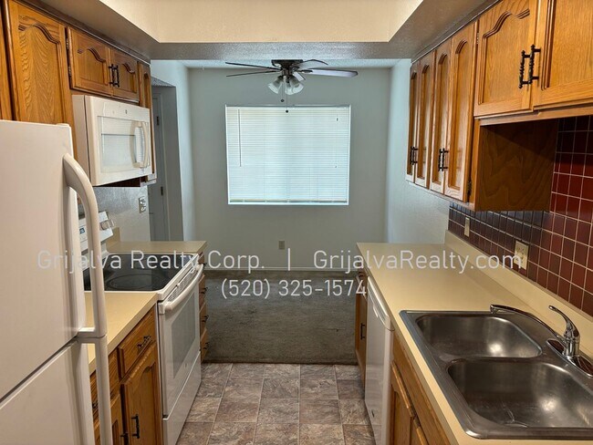 Photo - 1200 E River Rd Unidad F-64