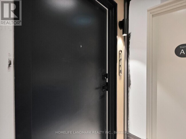 Photo - 36 Olive Ave Unité 1013