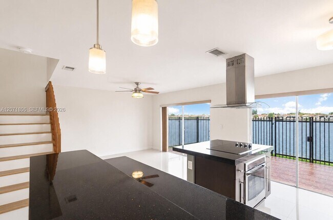 Photo - 2561 W 60th Pl