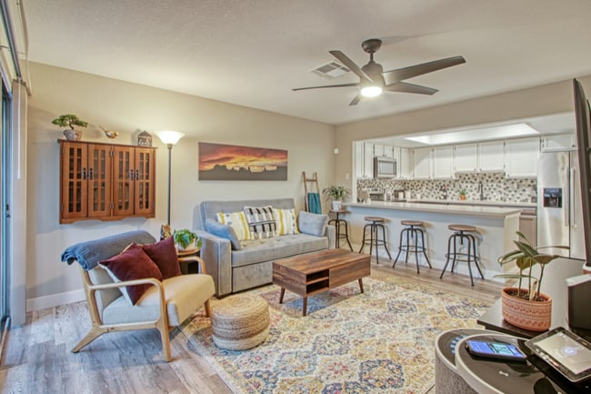 Photo - 1645 W Baseline Rd