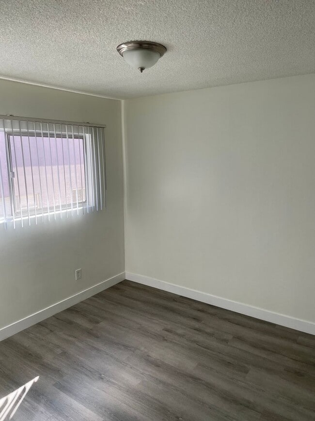 Photo - 821 Glenway Drive