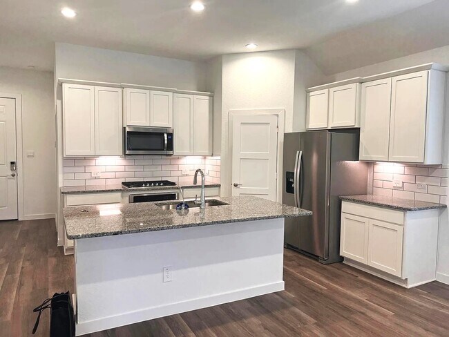 Photo - 1593 Sunrise Gables Dr