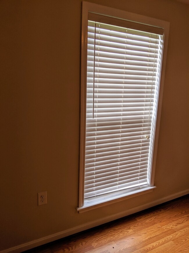 Photo - 5600 Chariot Run Dr Unidad Chariot Run Apts