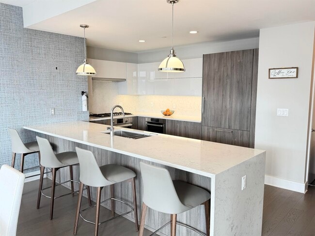 Photo - 9 Ave at Port Imperial Unit 809